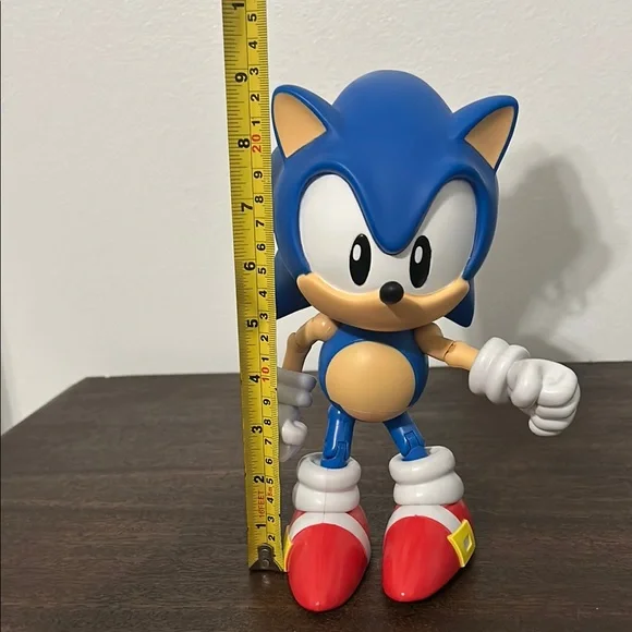 Sonic the Hedgehog Blue Action Figure - Picture 7 of 8